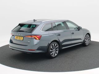 Skoda Octavia Combi 1.4 TSi iV 204 Pk Automaat PHEV Business Edition+ | LED Matrix | Head-Up | Navi | Camera | ...