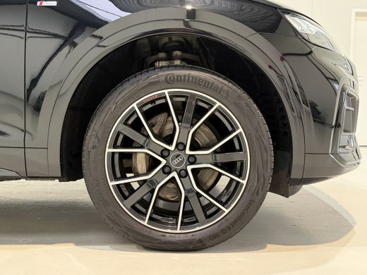 Audi Q5 Sportback 50 TFSI e 299pk S edition Competition | Pano dak | Trekhaak ActivLease financial lease