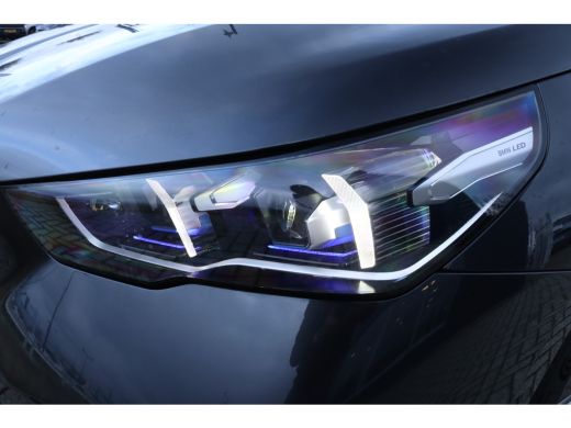 BMW 5 Serie Touring 530e | Elektr. trekhaak | Stoelverwarming | Digital Entry | Elektr. klep | Camera | Cruis... ActivLease financial lease