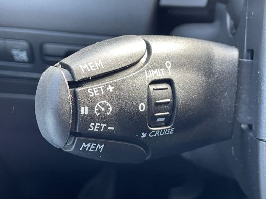 Citroën C3 Aircross 110pk Max (Camera - Keyless Entry - 17"incl 4S - Grip Controle - Apple Carplay - Navigatie - Auto... ActivLease financial lease