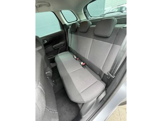 Citroën C3 Aircross 110pk Max (Camera - Keyless Entry - Grip Controle - Automatische Airco - LED - 17") ActivLease financial lease