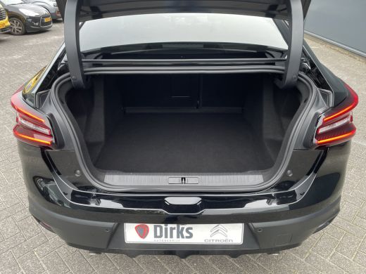 Citroën C4 X X 130pk Max (Keyless Entry - Leder - Parkeersensoren V+A - Camera - LED - Head up - Navigatie - A... ActivLease financial lease