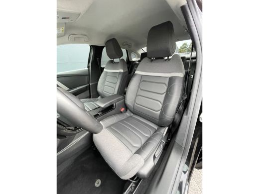 Citroën C4 X X 130pk Max (Keyless Entry - Leder - Parkeersensoren V+A - Camera - LED - Head up - Navigatie - A... ActivLease financial lease