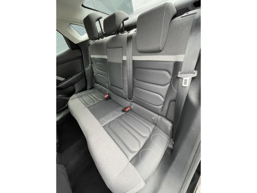 Citroën C4 X X 130pk Max (Keyless Entry - Leder - Parkeersensoren V+A - Camera - LED - Head up - Navigatie - A... ActivLease financial lease