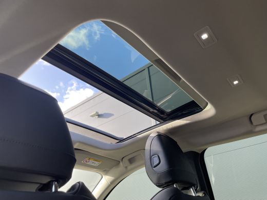 Citroën C5 X 225pk Hybrid Shine Pack (Elektrisch Schuifdak - Leder incl verwarming/geheugen - HiFi - Elektrisc... ActivLease financial lease