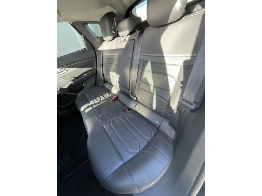 Citroën C5 X 225pk Hybrid Shine Pack (Elektrisch Schuifdak - Leder incl verwarming/geheugen - HiFi - Elektrisc... ActivLease financial lease