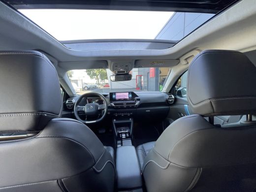 Citroën &euml;-C4 Shine Pack 50 kWh (Elektrisch Schuifdak - Stoelverwarming - Camera - Keyless Entry - Leder - 360g... ActivLease financial lease