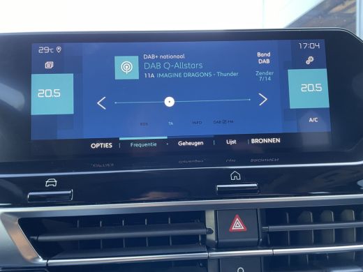 Citroën &euml;-C4 Shine Pack 50 kWh (Elektrisch Schuifdak - Stoelverwarming - Camera - Keyless Entry - Leder - 360g... ActivLease financial lease