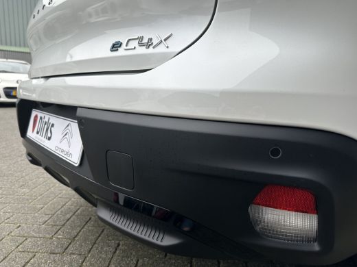 Citroën ë-C4 X Shine Pack (Elektrisch Schuifdak - Leder - Camera - Parkeersensoren V+A - Stoelverwarming) ActivLease financial lease