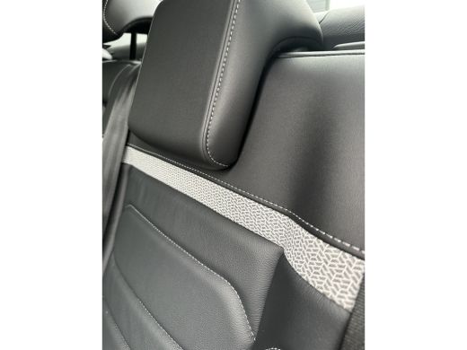 Citroën ë-C4 X Shine Pack (Elektrisch Schuifdak - Leder - Camera - Parkeersensoren V+A - Stoelverwarming) ActivLease financial lease