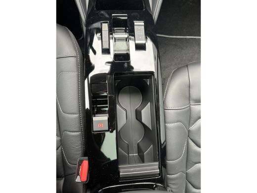 Citroën ë-C4 X Shine Pack (Elektrisch Schuifdak - Leder - Camera - Parkeersensoren V+A - Stoelverwarming) ActivLease financial lease