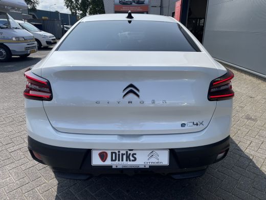Citroën ë-C4 X Shine Pack (Elektrisch Schuifdak - Leder - Camera - Parkeersensoren V+A - Stoelverwarming) ActivLease financial lease