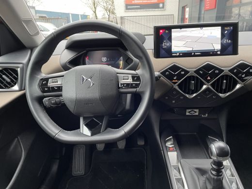 DS DS 3 100pk Performance Line (Camera - Stoelverwarming - Automatische Airco - Navigatie - Apple Carplay) ActivLease financial lease
