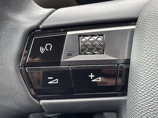 DS DS 3 100pk Performance Line (Camera - Stoelverwarming - Automatische Airco - Navigatie - Apple Carplay) ActivLease financial lease