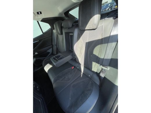 DS DS 4 225pk E-Tense Performance Line+ (Camera - Keyless Entry - Adaptieve Cruise Controle - Navigatie -... ActivLease financial lease