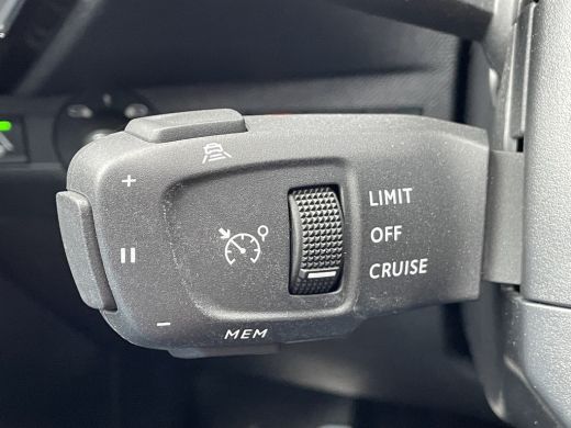 DS DS 7 180pk Performance Line+ (Trekhaak - Focal Electra - Elektrische klep - Camera - Adaptieve Cruise ... ActivLease financial lease