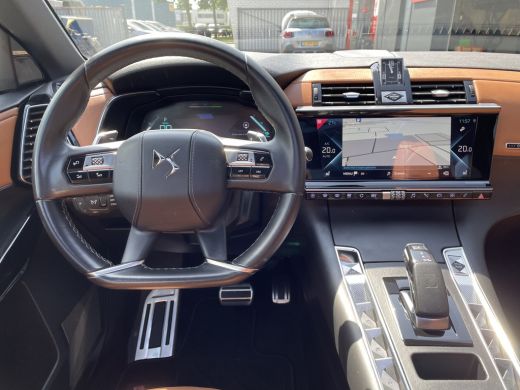 DS DS 7 225pk E-Tense Opera (Elektrisch Schuifdak - Leder incl verwarming/koeling/massage/geheugen - Foca... ActivLease financial lease