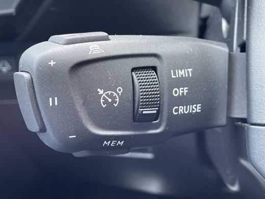 DS DS 7 300pk 4x4 Op&eacute;ra (Elektrisch schuifdak - Leder incl verwarming/koeling/massage/geheugen - Elektris... ActivLease financial lease