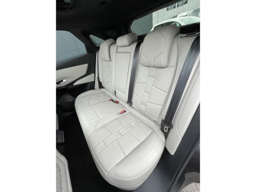 DS DS 7 300pk 4x4 Op&eacute;ra (Elektrisch Schuifdak - Leder incl verwarming/koeling/massage/geheugen - NightVis... ActivLease financial lease