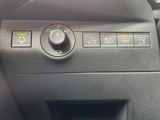 DS DS 7 300pk 4x4 Op&eacute;ra (Elektrisch Schuifdak - Leder incl verwarming/koeling/massage/geheugen - NightVis... ActivLease financial lease