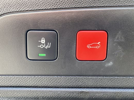 DS DS 7 300pk 4x4 Rivoli (Elektrisch Schuifdak - Leder incl verwarming/koeling/massage/geheugen - Trekhaa... ActivLease financial lease