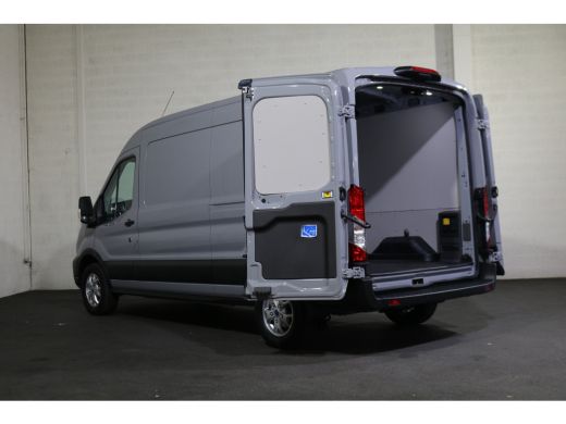 Ford E-Transit 350 L3 H2 Trend 68 kWh Navigatie Adapt. Cruise 360 Camera ActivLease financial lease