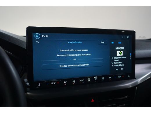 Ford Focus 1.0 EcoBoost Hybrid Titanium X | Achteruitrijcamera | Audio installatie premium | Navigatiesystee... ActivLease financial lease