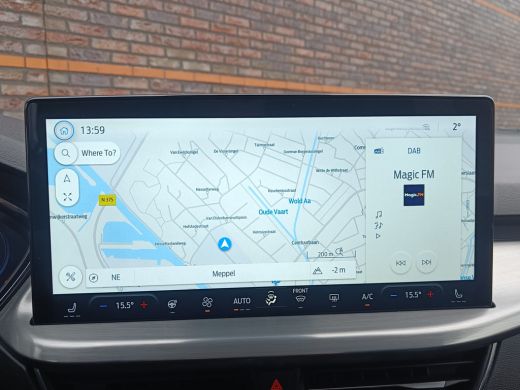 Ford Focus 1.0 EcoBoost Hybrid Titanium X | Achteruitrijcamera | Audio installatie premium | Navigatiesystee... ActivLease financial lease