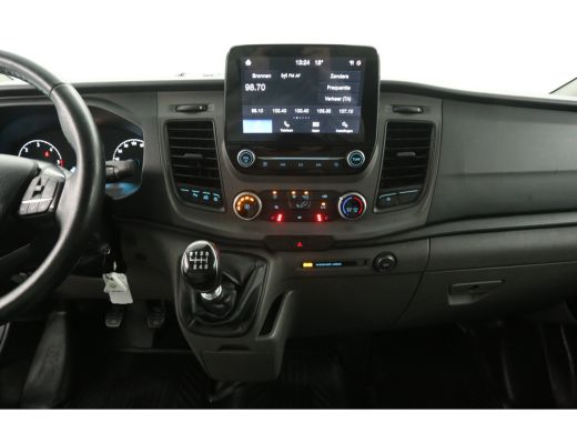 Ford Transit Custom 320 2.0 TDCI L2H1 | Airco | Cruise | Camera | 2xSchuifdeur | Carplay | Stoelverw. ActivLease financial lease