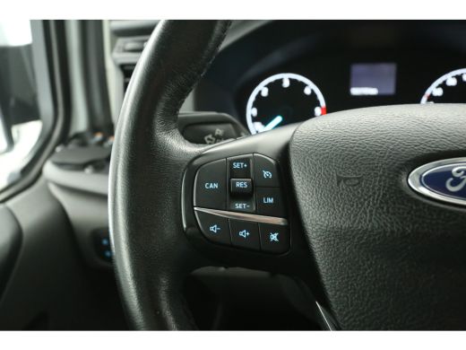 Ford Transit Custom 320 2.0 TDCI L2H1 | Airco | Cruise | Camera | 2xSchuifdeur | Carplay | Stoelverw. ActivLease financial lease