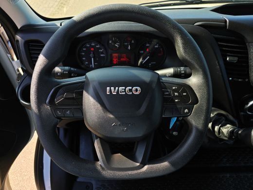 Iveco Daily 35S14V 2.3 352L H2 - 140 Pk - Euro 6 - Airco - Cruise Control ActivLease financial lease