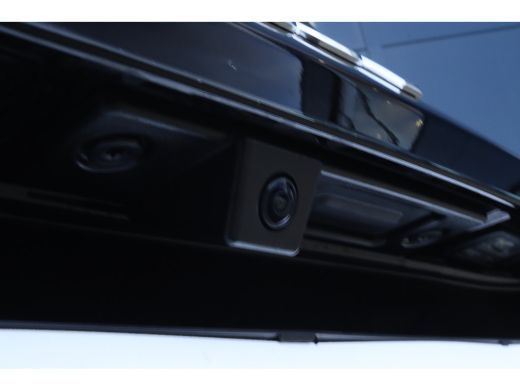 Jeep Avenger E Summit | Adapt. Cruise | Schuifdak | Stoelverwarming | Camera | Elektr. klep | Navi | Carplay |... ActivLease financial lease