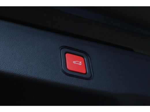 Jeep Avenger E Summit | Adapt. Cruise | Schuifdak | Stoelverwarming | Camera | Elektr. klep | Navi | Carplay |... ActivLease financial lease