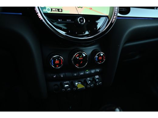 Mini Electric Classic / Panoramadak / Sportstoelen / Comfort Access / Stuurverwarming / LED / Stoelverwarming /... ActivLease financial lease