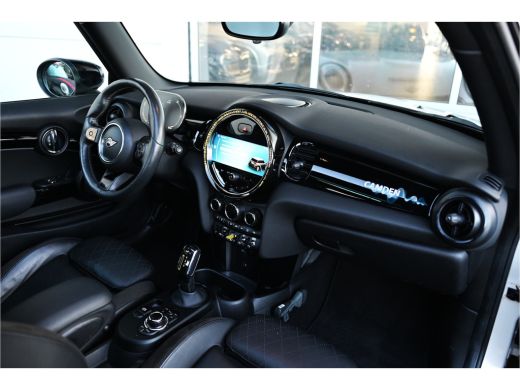 Mini Electric Classic / Panoramadak / Sportstoelen / Comfort Access / Stuurverwarming / LED / Stoelverwarming /... ActivLease financial lease