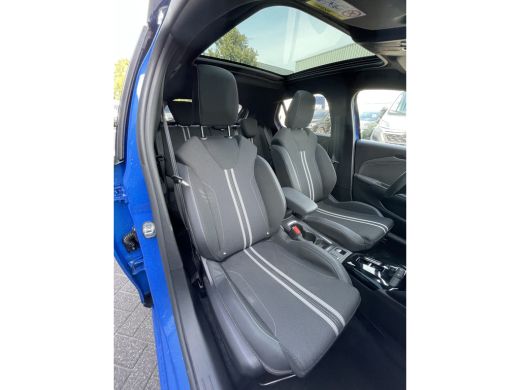 Opel Corsa 130pk GS (Panoramadak - Camera - Keyless Entry - Stoel-/-stuurverwarming - Parkeersensoren V+A - ... ActivLease financial lease