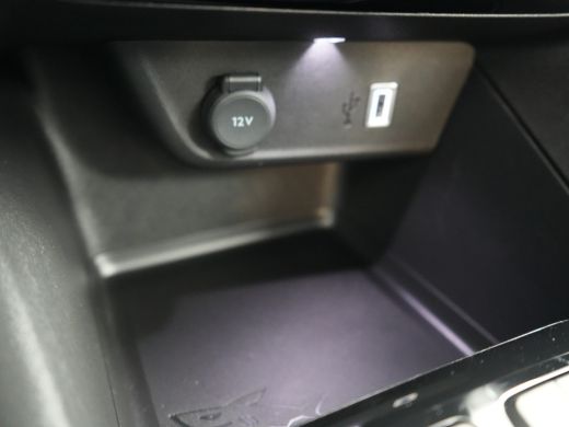 Opel Corsa Edition | Dode hoek waarschuwing | Draadloze Apple Carplay en Android Auto | LED koplampen met LE... ActivLease financial lease