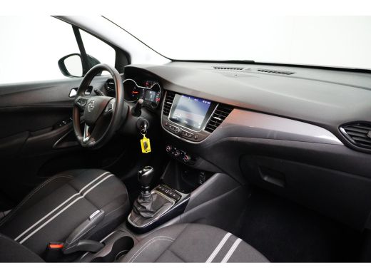Opel Crossland 1.2 Turbo Elegance / Panorama / Camera / Navigatie / Parkeersensoren / Dodehoek Detectie / ActivLease financial lease
