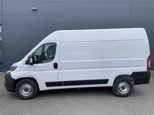 Opel Movano 140pk L2H2 3.5t (Camera - Automatische Airco - Navigatie - Apple Carplay - Digitaal dashboard - DAB) ActivLease financial lease