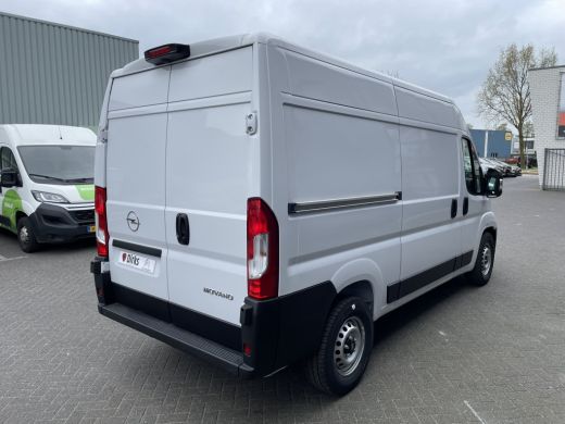 Opel Movano 140pk L2H2 3.5t (Camera - Automatische Airco - Navigatie - Apple Carplay - Digitaal dashboard - DAB) ActivLease financial lease