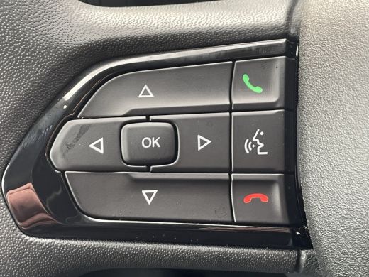 Opel Movano 140pk L2H2 3.5t (Camera - Automatische Airco - Navigatie - Apple Carplay - Digitaal dashboard - DAB) ActivLease financial lease