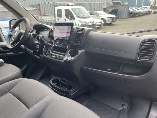 Opel Movano 140pk L2H2 3.5t (Camera - Automatische Airco - Navigatie - Apple Carplay - Digitaal dashboard - DAB) ActivLease financial lease