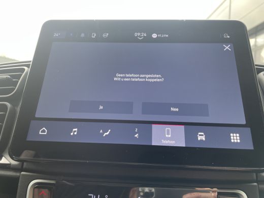 Opel Movano 140pk L2H2 3.5t (Camera - Automatische Airco - Navigatie - Apple Carplay - Digitaal dashboard - DAB) ActivLease financial lease