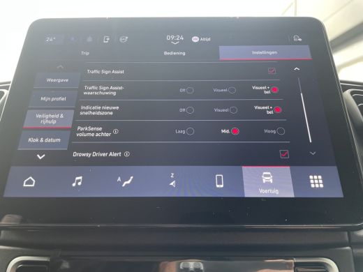 Opel Movano 140pk L2H2 3.5t (Camera - Automatische Airco - Navigatie - Apple Carplay - Digitaal dashboard - DAB) ActivLease financial lease