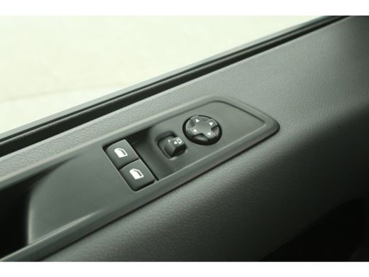 Opel Vivaro 2.0 CDTI L2H1 | Automaat | 3-Zits | 360&deg; Cam | Airco | Cruise | Navi | Carplay | Parkeersens. ActivLease financial lease