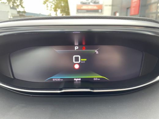 Peugeot 3008 225pk HYbrid GT Pack (Elektrisch schuifdak - Leder incl verwarming/massage/ geheugen - Focal Elec... ActivLease financial lease