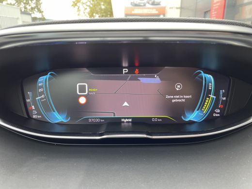 Peugeot 3008 225pk HYbrid GT Pack (Elektrisch schuifdak - Leder incl verwarming/massage/ geheugen - Focal Elec... ActivLease financial lease