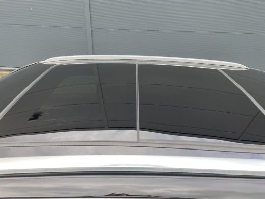 Peugeot 3008 225pk HYbrid GT Pack (Elektrisch schuifdak - Leder incl verwarming/massage/ geheugen - Focal Elec... ActivLease financial lease