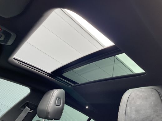 Peugeot 508 SW 225pk HYbrid GT Pack (Elektrisch Schuifdak - Trekhaak - Leder incl verwarming/massage/geheugen... ActivLease financial lease