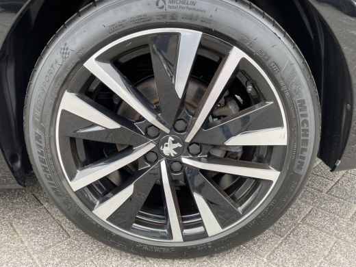 Peugeot 508 SW 225pk HYbrid GT Pack (Elektrisch Schuifdak - Trekhaak - Leder incl verwarming/massage/geheugen... ActivLease financial lease